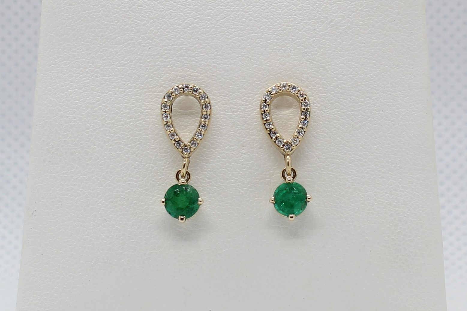 Clemans and Co. Collection  Earring EA121