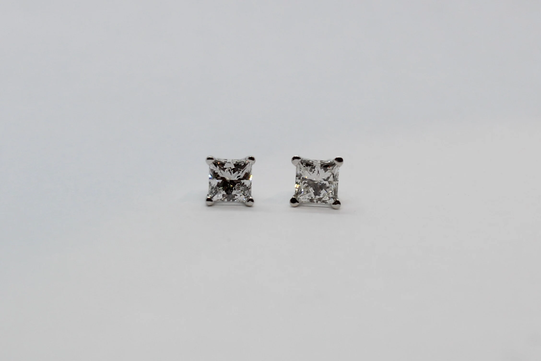 Clemans and Co. Collection Earring EA47 Clemans and Co. Collection Earring EA47