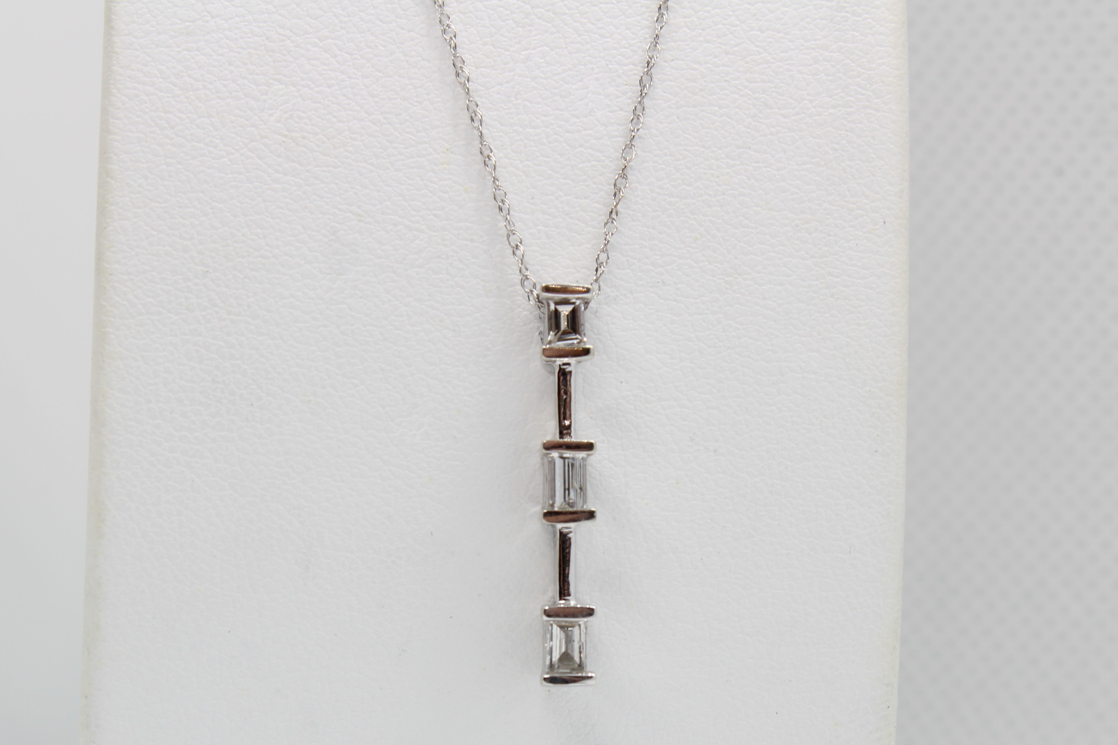 Clemans and Co. Collection  Necklace PD194